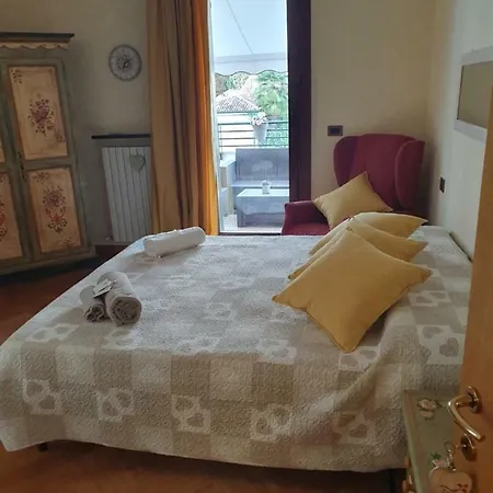 Daddyrooms Bed & Breakfast