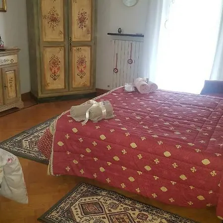 Daddyrooms Bed & Breakfast 2*